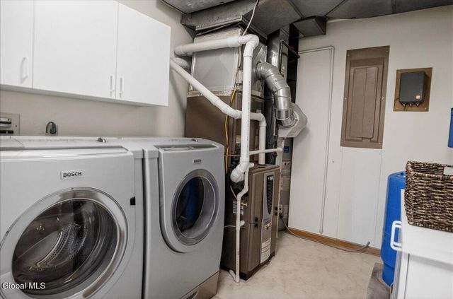 18 State Route 9P, Malta, NY 12020