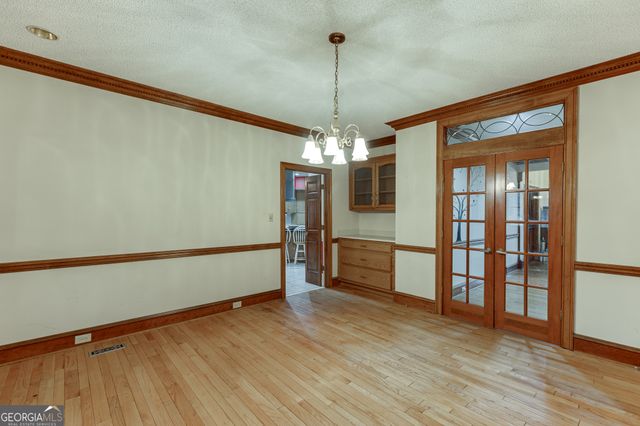 525 Cooper Road, Loganville, GA 30052