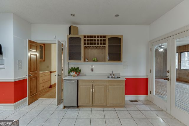 525 Cooper Road, Loganville, GA 30052