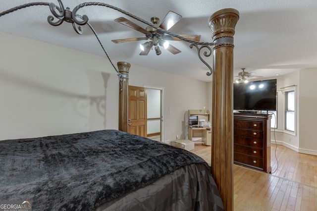 525 Cooper Road, Loganville, GA 30052