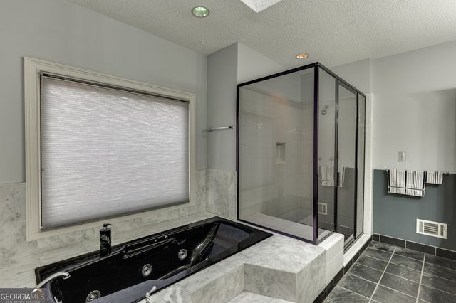 525 Cooper Road, Loganville, GA 30052