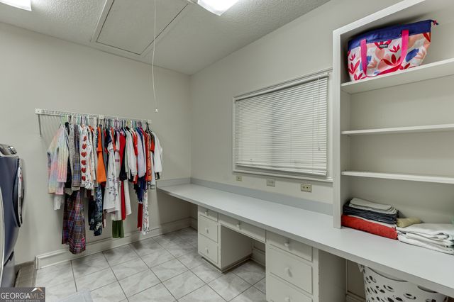 525 Cooper Road, Loganville, GA 30052