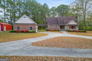 525 Cooper Road, Loganville, GA 30052