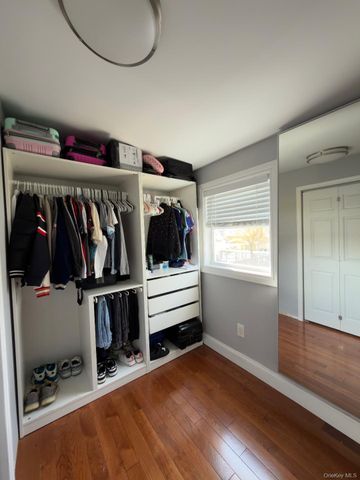 684 Dorothea Lane, Elmont, NY 11003