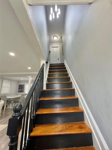 684 Dorothea Lane, Elmont, NY 11003