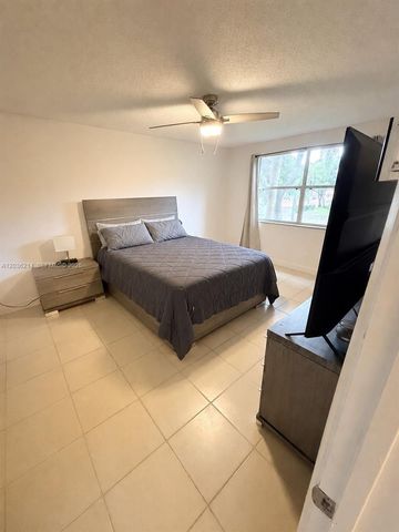 8741 Wiles Road 204, Coral Springs, FL 33067