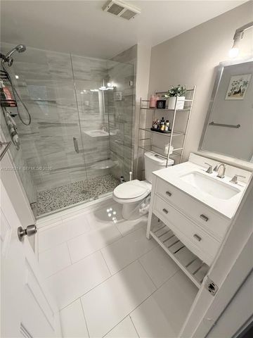 8741 Wiles Road 204, Coral Springs, FL 33067