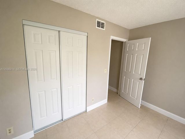 8741 Wiles Road 204, Coral Springs, FL 33067