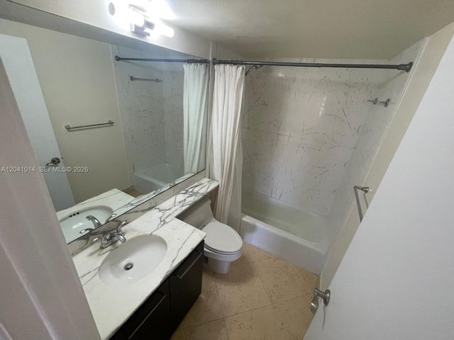 155 Ocean Lane Drive 811, Key Biscayne, FL 33149