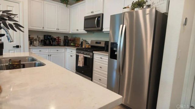 3981 E Huntington Street, Ontario, CA 91761