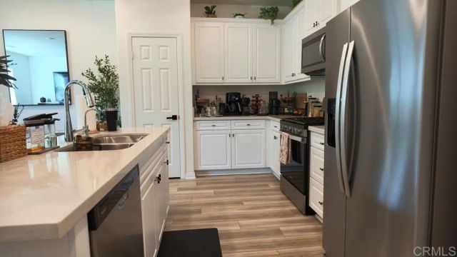 3981 E Huntington Street, Ontario, CA 91761