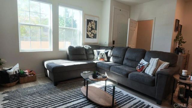 3981 E Huntington Street, Ontario, CA 91761