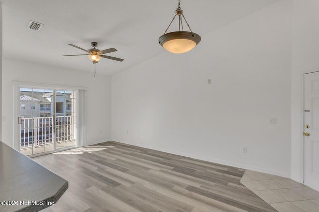 8227 LOBSTER BAY Court 303, Jacksonville, FL 32256