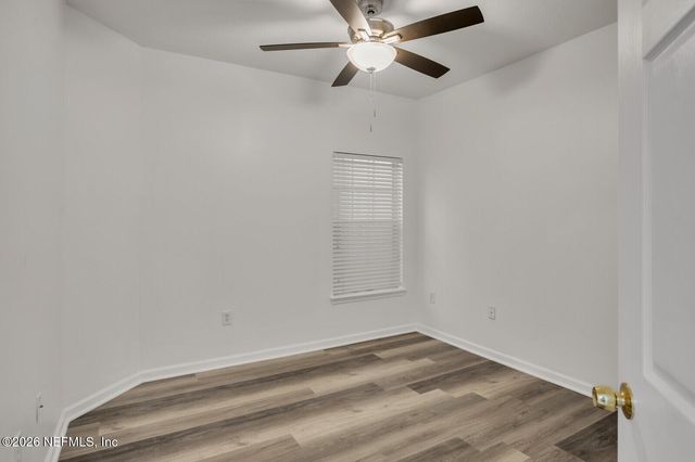 8227 LOBSTER BAY Court 303, Jacksonville, FL 32256