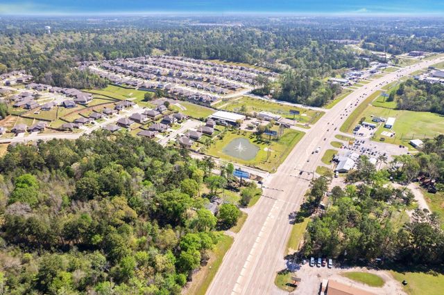 6020 Highway 105, Conroe, TX 77304