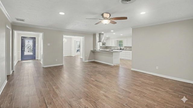 1431 Walnut Lane, Houston, TX 77339