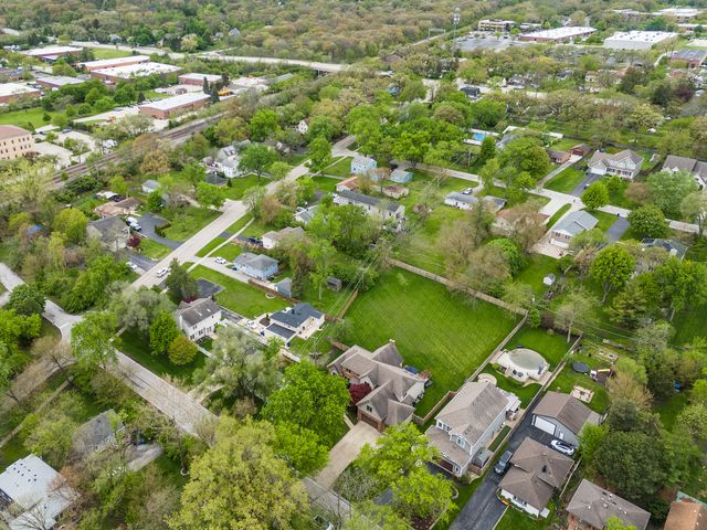 4736 DEVON Avenue, Lisle, IL 60532