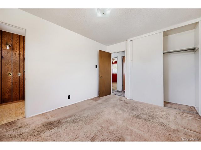 2032 Ridgewood Ln, Pueblo, CO 81005