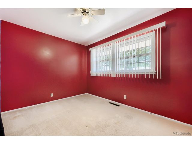 2032 Ridgewood Ln, Pueblo, CO 81005