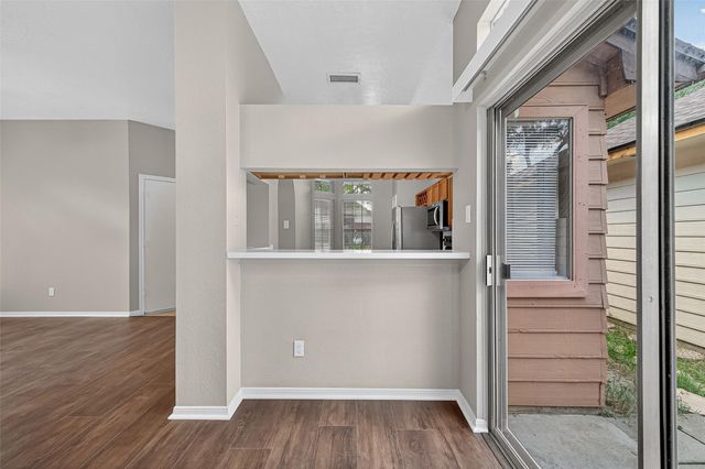 7772 Park Falls Drive, Houston, TX 77095
