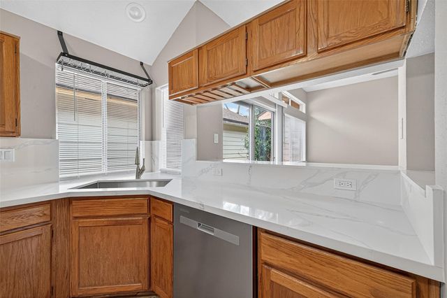 7772 Park Falls Drive, Houston, TX 77095
