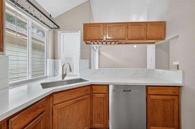 7772 Park Falls Drive, Houston, TX 77095