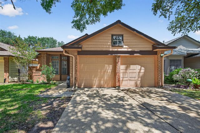 7772 Park Falls Drive, Houston, TX 77095