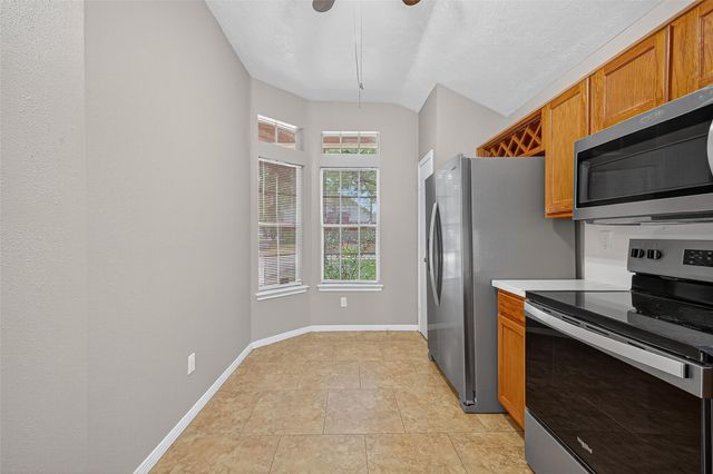 7772 Park Falls Drive, Houston, TX 77095