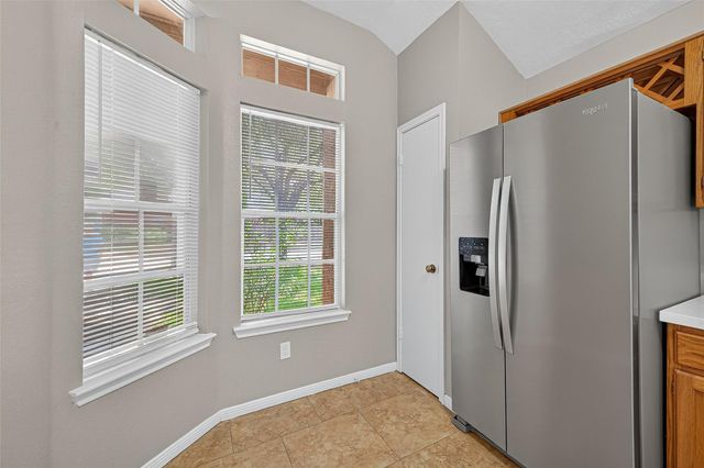 7772 Park Falls Drive, Houston, TX 77095