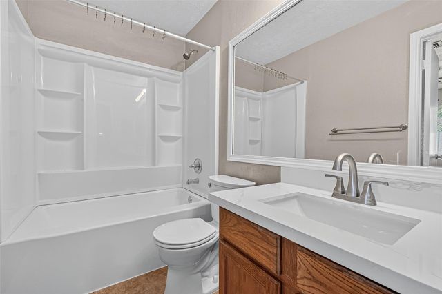 7772 Park Falls Drive, Houston, TX 77095