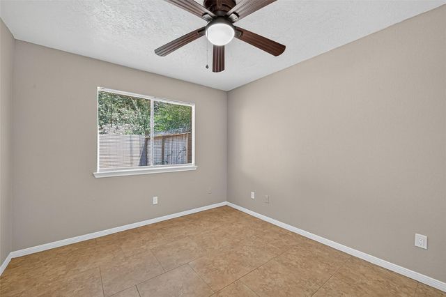 7772 Park Falls Drive, Houston, TX 77095