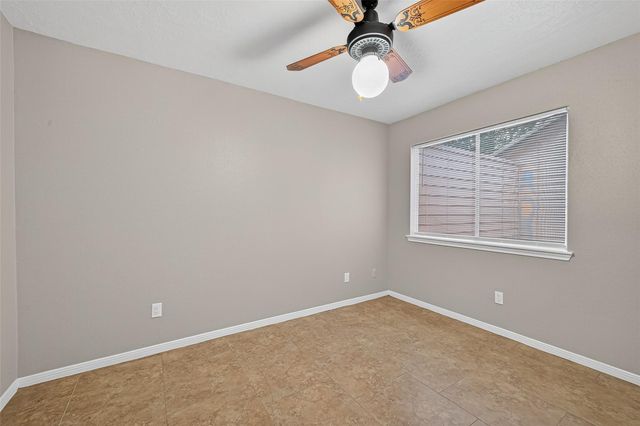 7772 Park Falls Drive, Houston, TX 77095