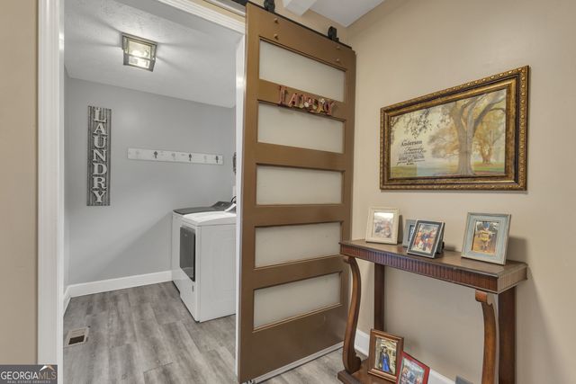 135 Anna Lane, Fayetteville, GA 30215