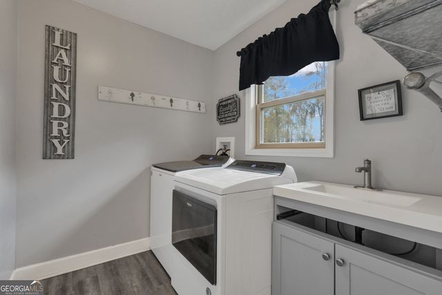 135 Anna Lane, Fayetteville, GA 30215