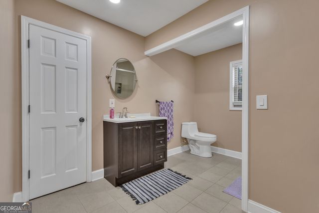 135 Anna Lane, Fayetteville, GA 30215