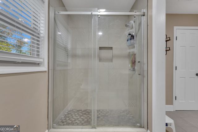 135 Anna Lane, Fayetteville, GA 30215