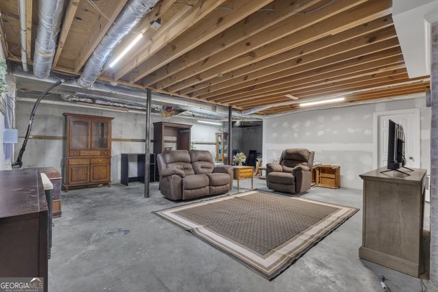 135 Anna Lane, Fayetteville, GA 30215