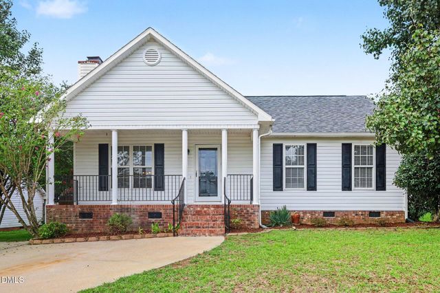 200 Waterford Drive, Clayton, NC 27520