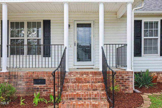 200 Waterford Drive, Clayton, NC 27520