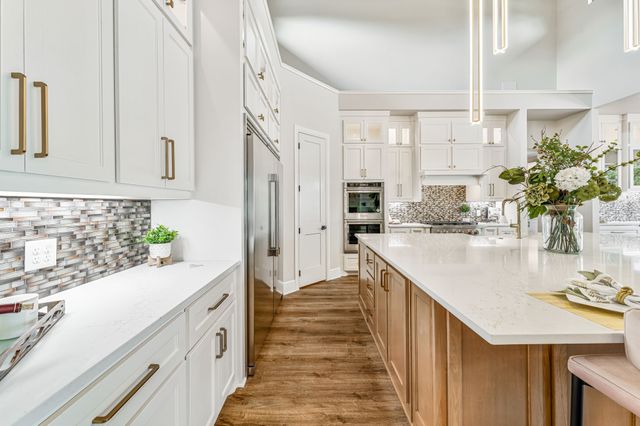 4009 Pinnacle Ridge, Granbury, TX 76049