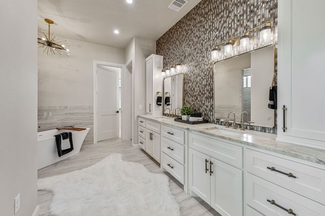 4009 Pinnacle Ridge, Granbury, TX 76049