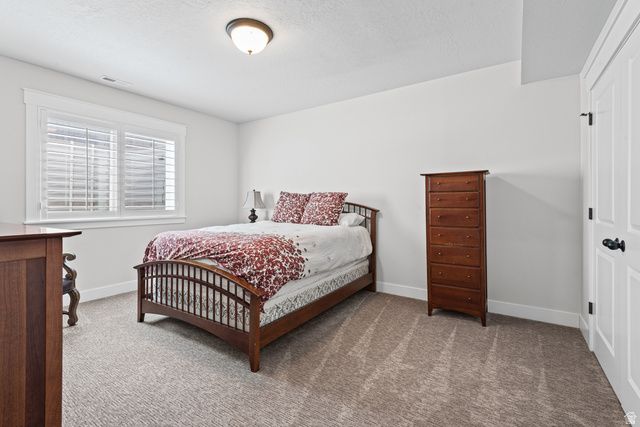 10858 S PORCINI DR, South Jordan, UT 84009