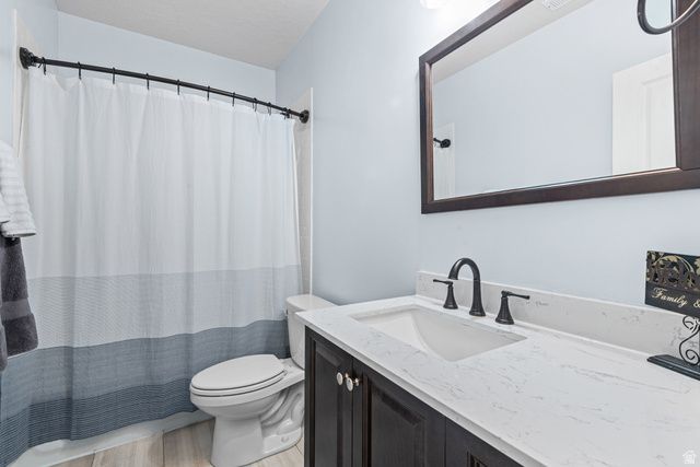 10858 S PORCINI DR, South Jordan, UT 84009