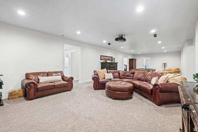 10858 S PORCINI DR, South Jordan, UT 84009