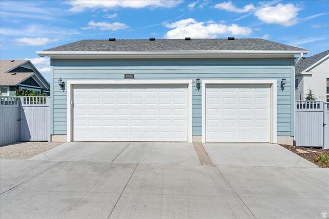 10858 S PORCINI DR, South Jordan, UT 84009