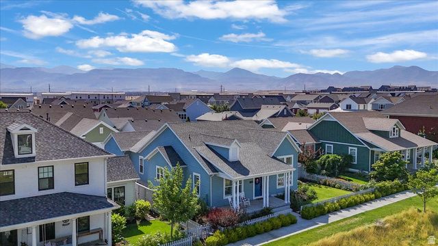 10858 S PORCINI DR, South Jordan, UT 84009