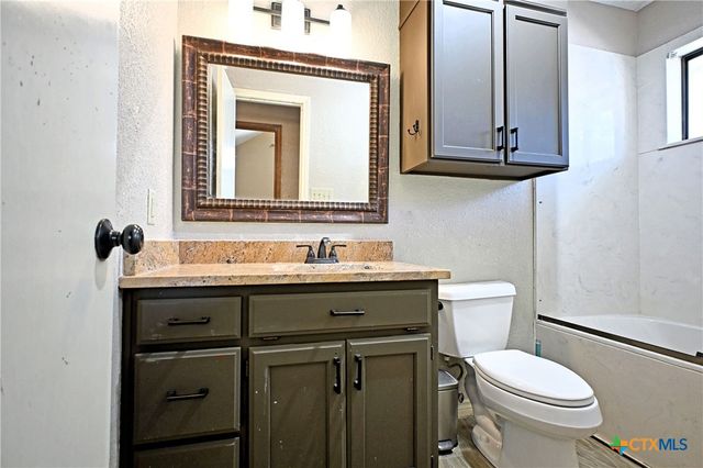 764 Vista Parkway, New Braunfels, TX 78130