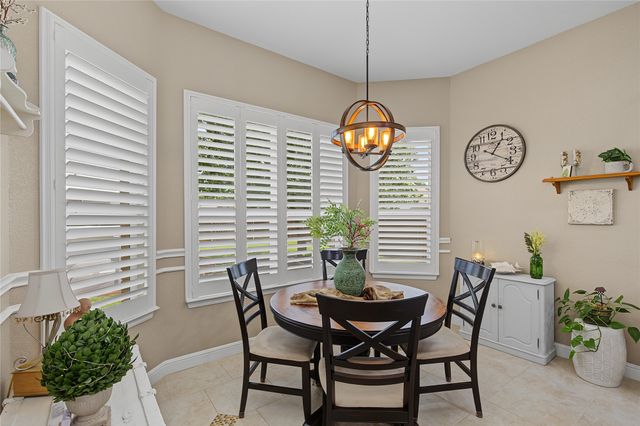 2821 Willow Ridge Circle, Granbury, TX 76049