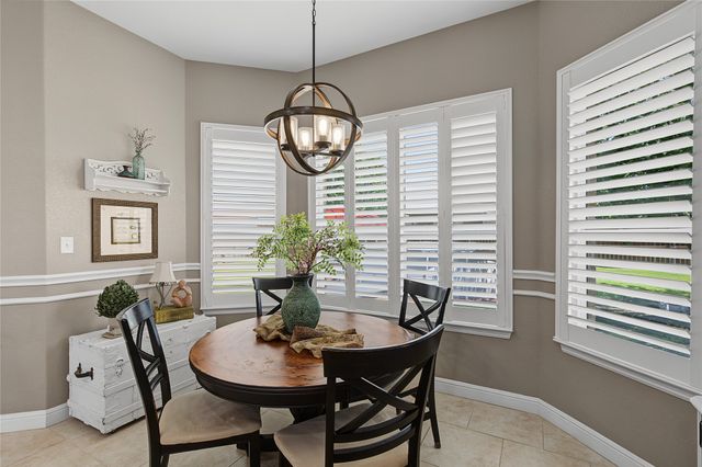 2821 Willow Ridge Circle, Granbury, TX 76049