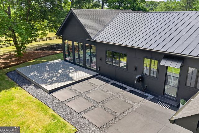 1027 Fischer Road, Sharpsburg, GA 30277
